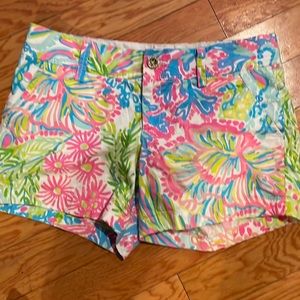 Lilly Pulitzer Size 4 shorts
